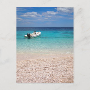 Carte Postale Speedboat dans la mer bleue