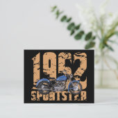 Carte Postale Sportster 1952 (Debout devant)