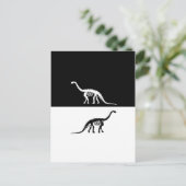 Carte Postale squelette de camarasaurus (Debout devant)
