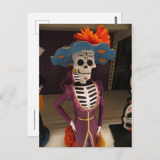 Carte Postale Squelette en robe (Devant / Derrière)