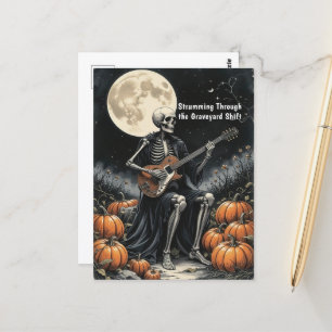 Carte Postale Squelette Guitariste sous Pleine lune avec Citroui