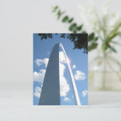 Carte postale St. Louis Arch (Debout devant)