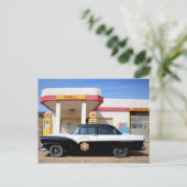 Carte Postale Station de service classique de la Patrol Biker (Debout devant)