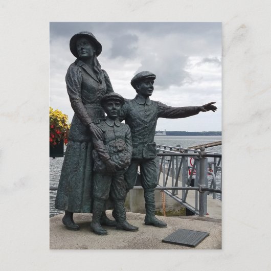 Carte Postale Statue d'Annie Moore, Cobh, comté de Cork, Irlande (Devant)