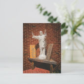 Carte Postale Statue de Jésus aux bras ouverts (Debout devant)