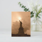 Carte Postale Statue de la Liberté (Debout devant)