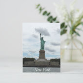 Carte postale Statue de la Liberté (Debout devant)