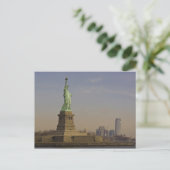 Carte Postale Statue de la Liberté (Debout devant)