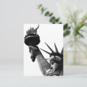 Carte Postale Statue de la Liberté Noir & Blanc (Debout devant)