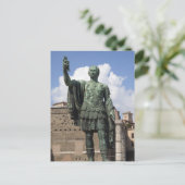 Carte Postale statue de l'empereur romain (Debout devant)