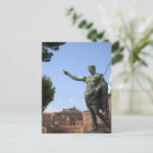 Carte Postale Statue de l'empereur romain près du Forum romain (Debout devant)