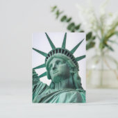 CARTE POSTALE STATUE DE LIBERTÉ, NEW YORK (Debout devant)