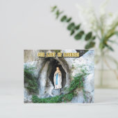 Carte Postale Statue de Notre-Dame de Lourdes, Lourdes, France (Debout devant)