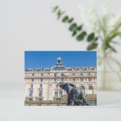 Carte Postale Statue d'éléphant devant le musée d'Orsay à Paris (Debout devant)
