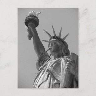 Carte Postale Statue noire et blanche de Liberty New York