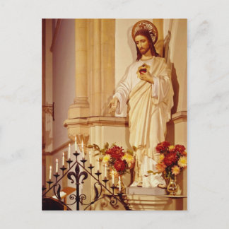 Carte Postale Statue rouge du Christ avec la paume ouverte montr