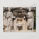Carte Postale Statues anciennes en bas-relief (Devant)