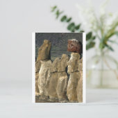 Carte Postale Statues de Moai sur Rapa Nui (île de Pâques) (Debout devant)