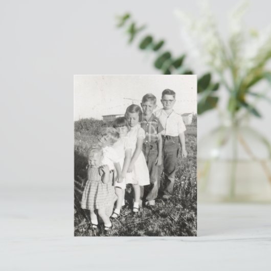 Carte Postale stepladder enfant (Debout devant)