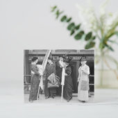 Carte Postale Suffragettes, 1914 (Debout devant)