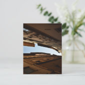 Carte Postale Sun-kissed Street (Debout devant)