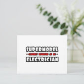 Carte Postale Supermodèle .. Électricien (Debout devant)