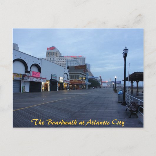 Carte Postale Sur la promenade à Atlantic City, NJ (Devant)
