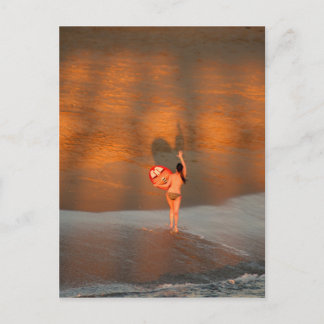 Carte postale Surfer Girl