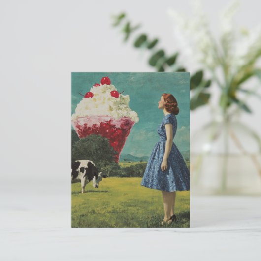 Carte Postale Surreal Sweet Treat (Debout devant)