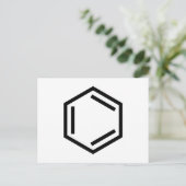 CARTE POSTALE SYMBOLE D'ANNEAU BENZENE (Debout devant)