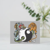 Carte Postale symbole de yang de yin de dragon et de tigre (Debout devant)