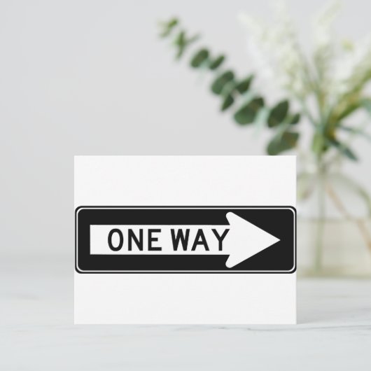 Carte Postale Symbole routier à sens unique (à droite) (Debout devant)