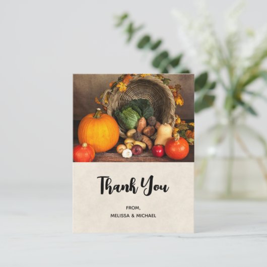 Carte Postale Table de Thanksgiving Récolte Abondante Merci (Debout devant)