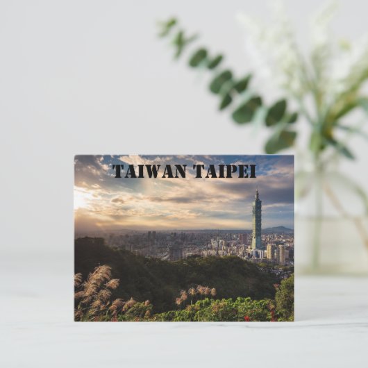 Carte Postale taipei (Debout devant)