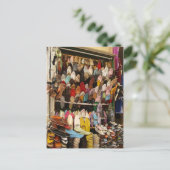 Carte Postale Tapis de souris - Vendeur de chaussures à la Kasba (Debout devant)