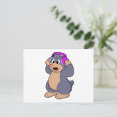 Carte Postale Taupe à la musique avec casque audio (Debout devant)