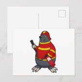 Carte Postale Taupe comme pompier avec extincteur d'incendie (Devant / Derrière)