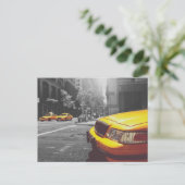 Carte Postale Taxi jaune 01 (Debout devant)