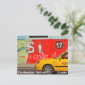 Carte Postale Taxi jaune & graffiti, Equateur (Debout devant)