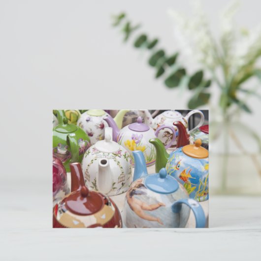 Carte Postale Teapots en vente à Leipzig, Allemagne (Debout devant)