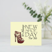 Carte Postale TEE New Shoe Day (Debout devant)