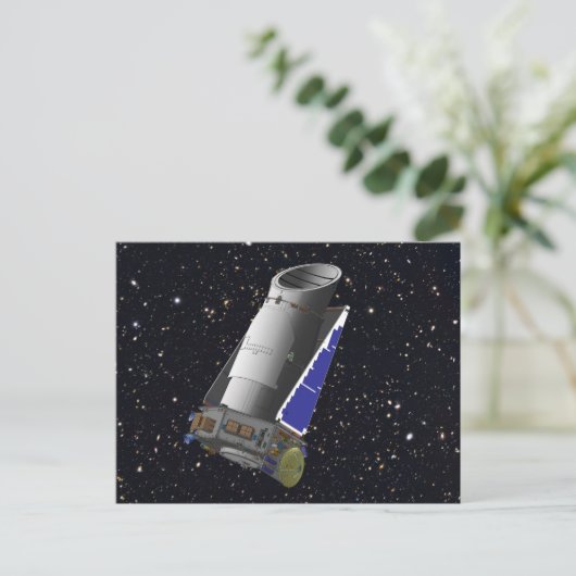 Carte Postale Télescope spatial Kepler (Debout devant)