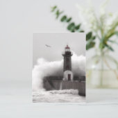 Carte Postale Tempête au phare (Debout devant)