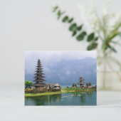 Carte Postale temple bali indonésie (Debout devant)