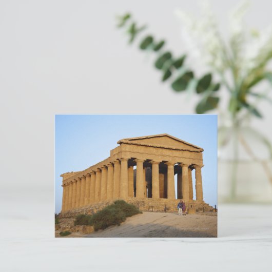 Carte Postale Temple grec (Debout devant)