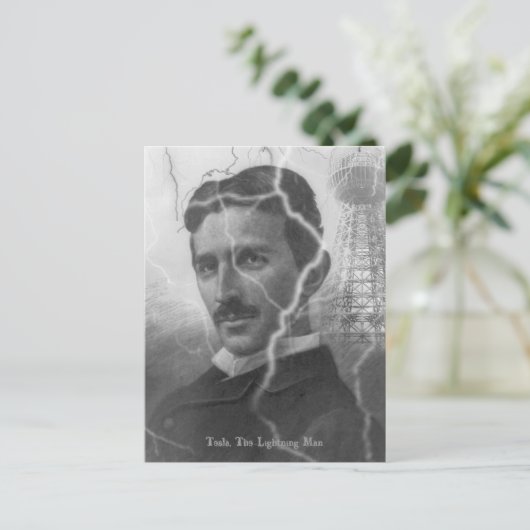 Carte Postale Tesla, L'Homme Éclair (Debout devant)