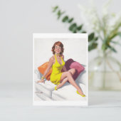 Carte Postale Tête rouge en robe jaune (Debout devant)