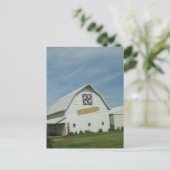 Carte Postale The Corn Barn Washington County Iowa (Debout devant)