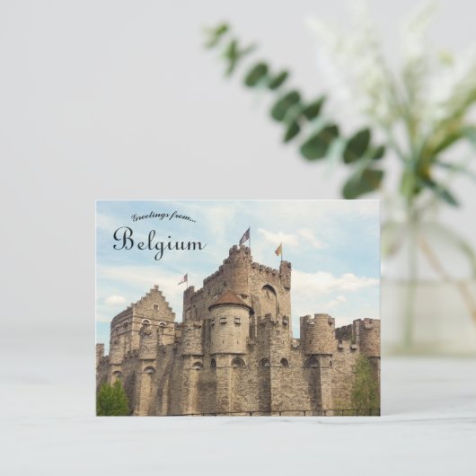 Carte Postale The Gravensteen Castle in Ghent Belgium (Debout devant)