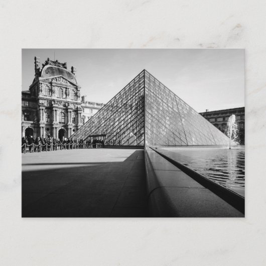 Carte Postale The Louvre in BW (Devant)